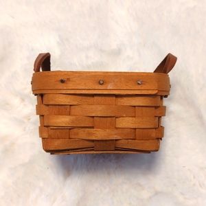 Vintage 1994 Small Two Handled Basket